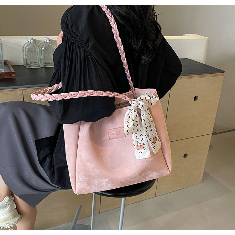 【พร้อมส่ง】Miss Bag Fashion กระเป๋าแฟชั่นกระเป๋าสะพายไหล่ กระเป๋าคล้องไหล่ผู้หญิง