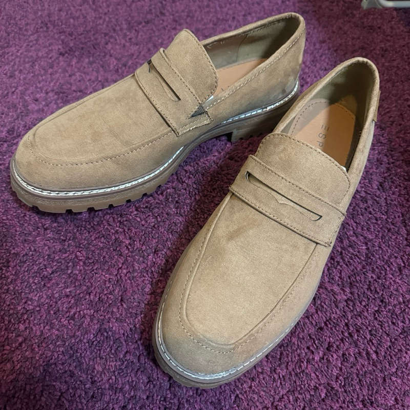 ESPRIT รองเท้าโลฟเฟอร์ ผู้ชาย มือสอง