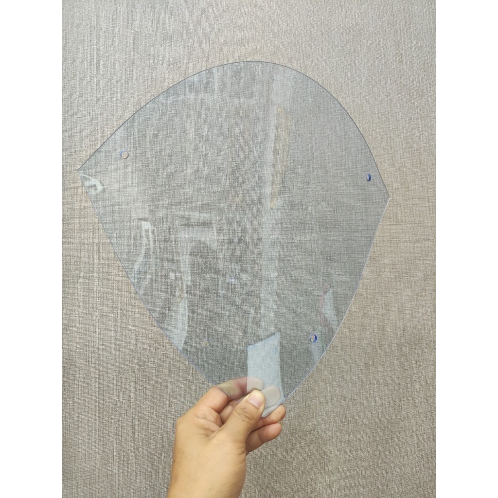 ชิวหน้า xmax เก่า Rossi 2016-2021 สีฟ้าใสไฮบริด อะคิลิกเเท้ สีฟ้าใสไฮบริด Top TP