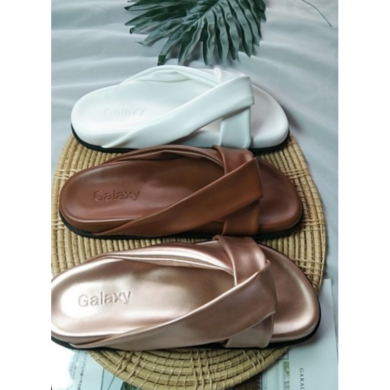 รองเท้าทรงไบเก้น รุ่นเลอมองส์ งานเสริมสป๊องทั้งตัว - รูปที่ 4