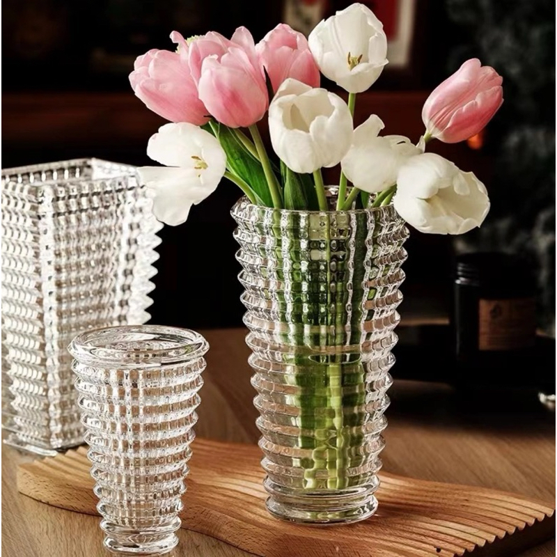 [พร้อมส่ง] แจกันแก้วคลิสตัล สูง23 cm และ สูง 18 cm ดอกไม้เพื่อประดับตกแต่ง
