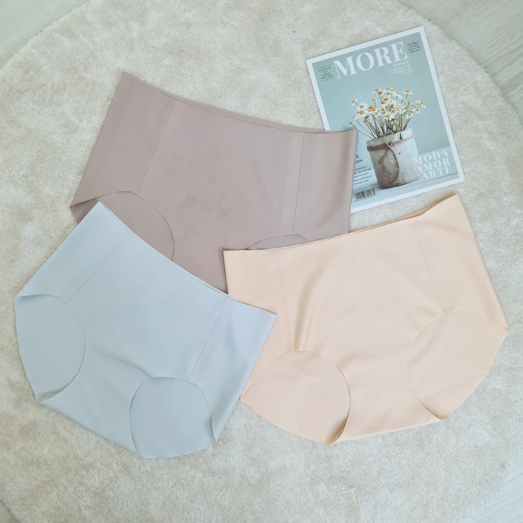 [ UW1 ] 2 ชิ้น // กางเกงในไร้ขอบ ผ้าเจลลี่ ใส่สบาย ไม่กดทับ