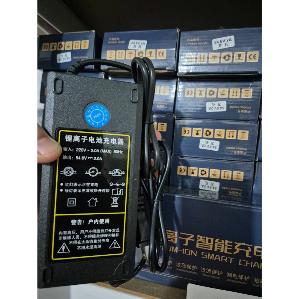 ขายดี ที่ชาร์จแบตลิเธียม 48V 72V รถไฟฟ้า Li-on NMC LiFePo4 54.6V 84V 2A พร้อมส่งด่วน