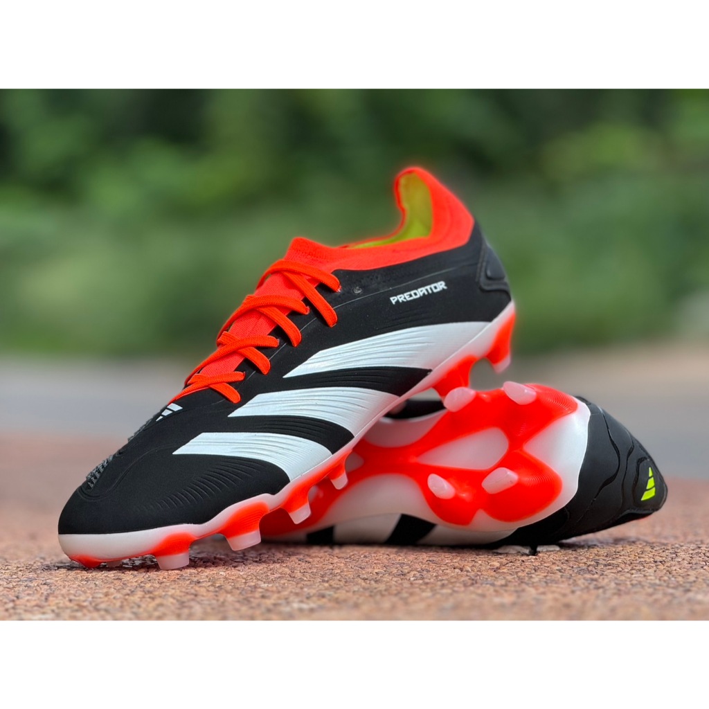ADIDAS PREDATOR PRO HG (ป้าย 5000) ***สินค้าอาจจะอัพเดทล่าช้า ก่อนสั่งสินค้า ทักหาทางร้านก่อนนะครับ***