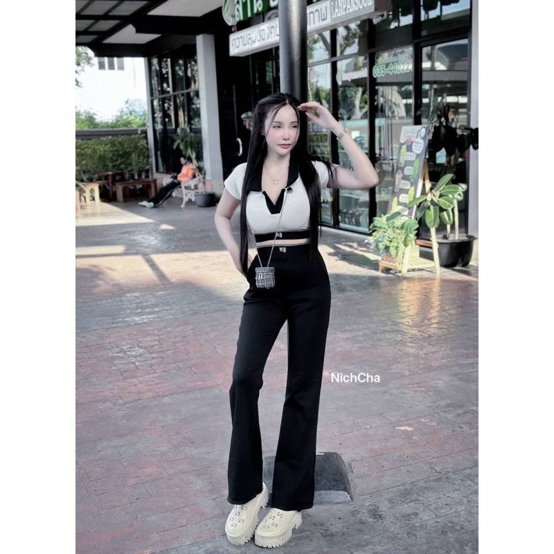 Set2ชิ้น - เสื้อครอปคอปก - กางเกงขาม้ามีกระเป๋า 2 ข้าง