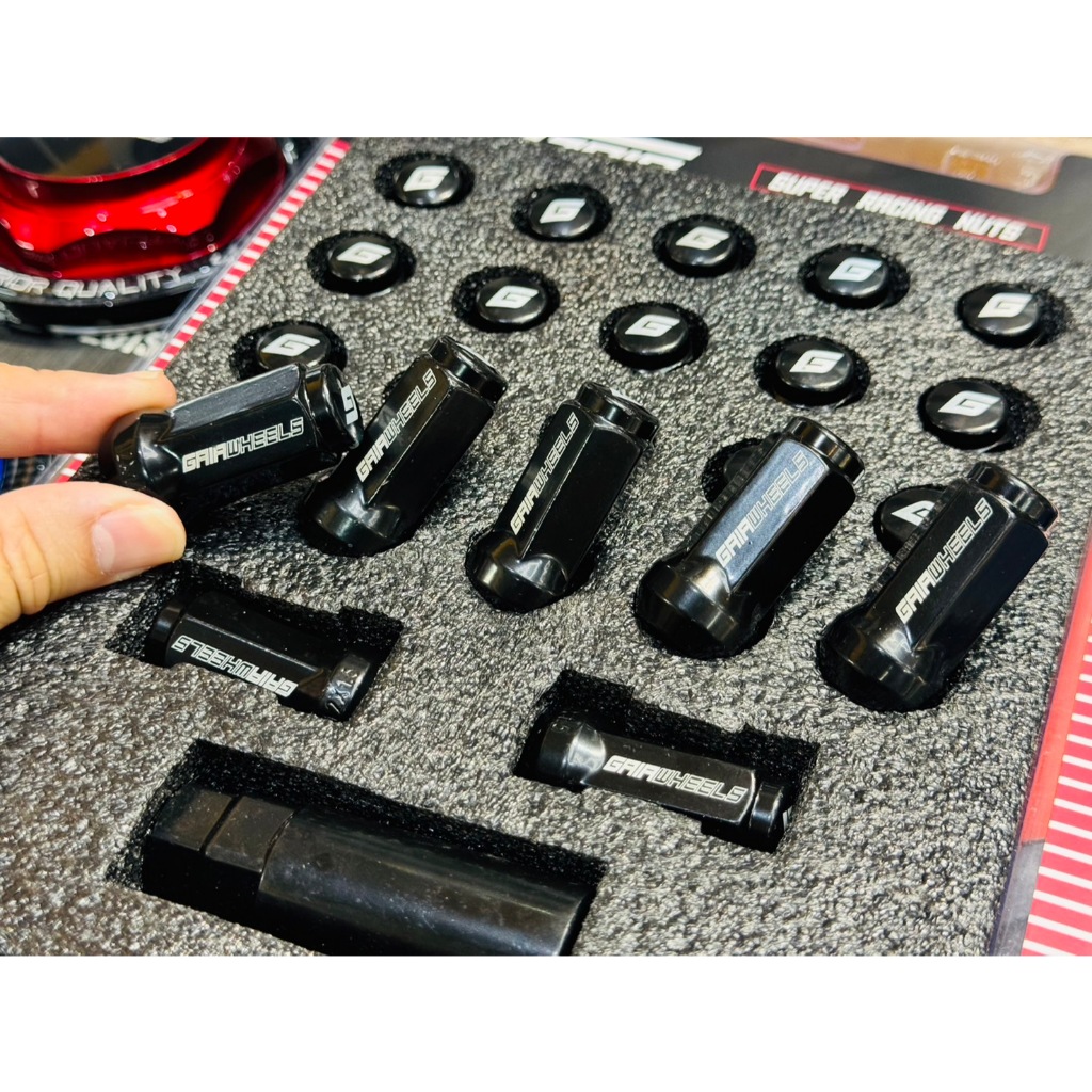 น็อตล้อ แท้ Gaia Racing wheels lug nut น็อตเหล็ก เลเซอร์โลโก้ 1 ชุดกล่อง 24 ตัว M12 x 1.5 ความยาว 44 เบอร์ 17 hex