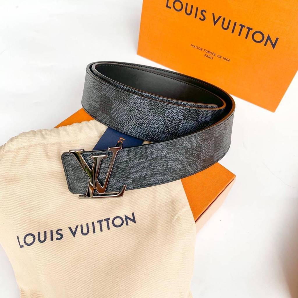 LV  belt   Initiales