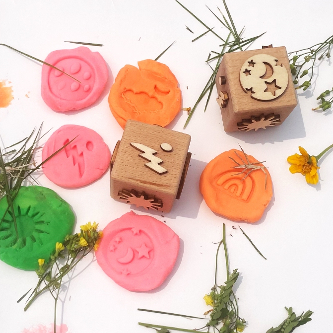 พร้อมส่ง Montessori Sensory Wooden Stamp พิมพ์ตราเพื่อใช้กับแป้งนวดหรือดินเหนียว education toy
