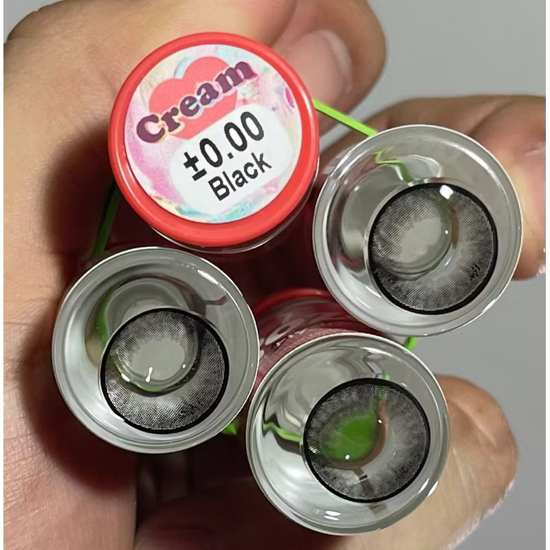 คอนแทคเลนส์ Roze ไฮโดรเจล Creamสีดำ ตาโต ค่าอมน้ำ55%