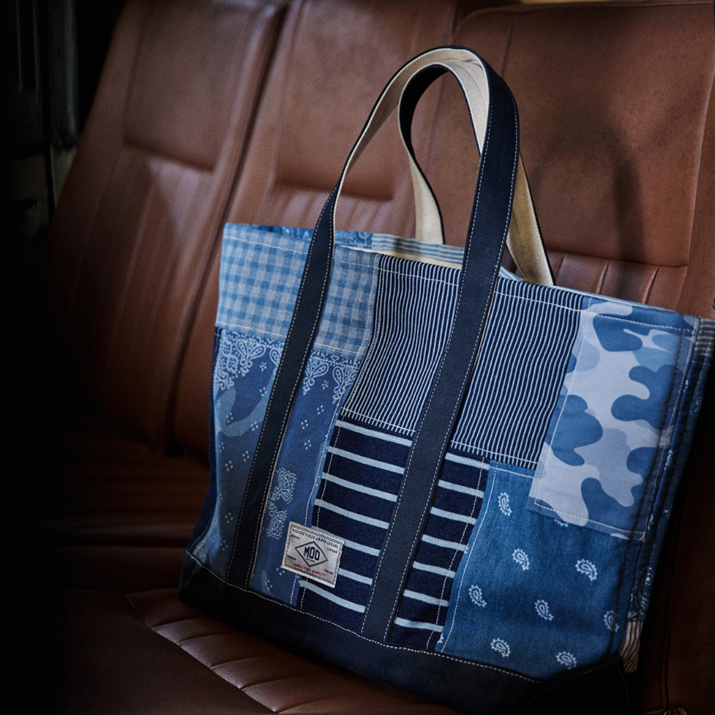 [MOO 2/24] Denim patchwork tote bag กระเป๋าผ้าเดนิม แต่งด้วยดีเทลการใช้ผ้าต่างลายและหลายโทนสี