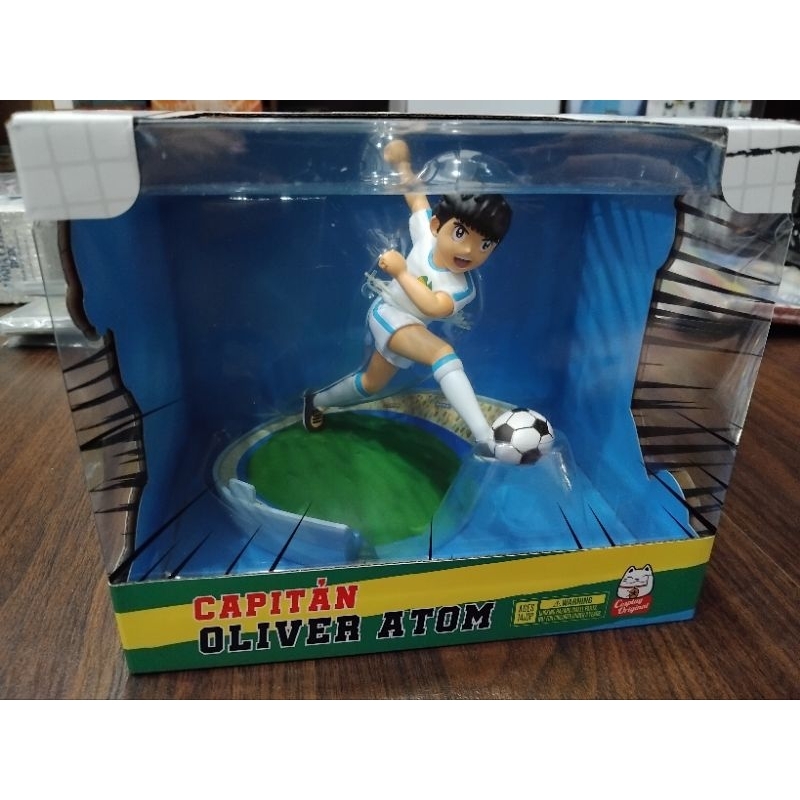 144   SD toy captain oliver atom