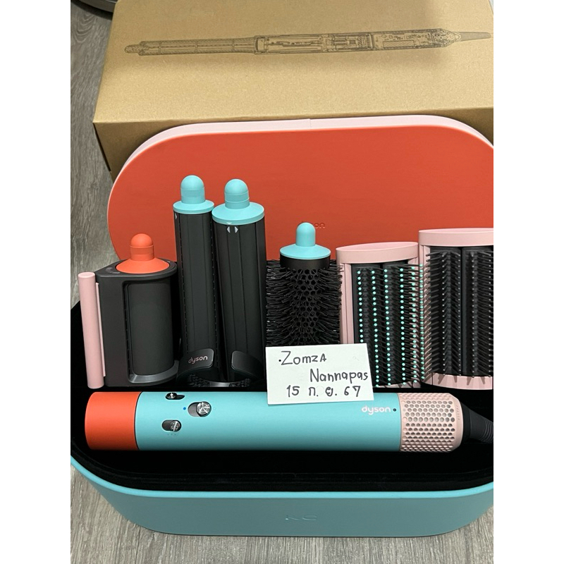 test only Dyson airwrap