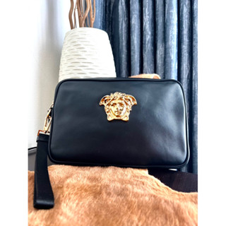 Kept unused Versace Clutch Calf skin ของแท้รับประกัน