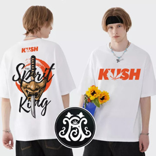 ฤดูร้อนชายและหญิง เสื้อยืดพิมพ์ลาย KUSH ที่ผสมผสานความเป็นเอกลักษณ์ของแบรนด์เข้ากับวัสดุที่มีคุณภาพได้อย่างลงตัว 100% ผ