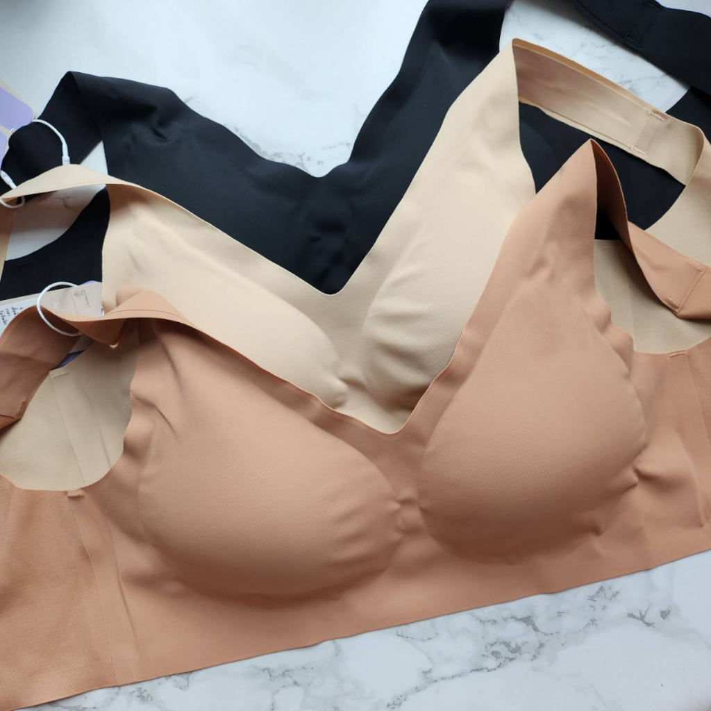 SABINA  ตะขอหลัง ( SBXK119 ) / NBK24007 / NBD24006 size M L XL บราไร้โครง ไร้ขอบ เรียบเนียนทั้งตัว สายบ่าใหญ่ 3 ตะขอ