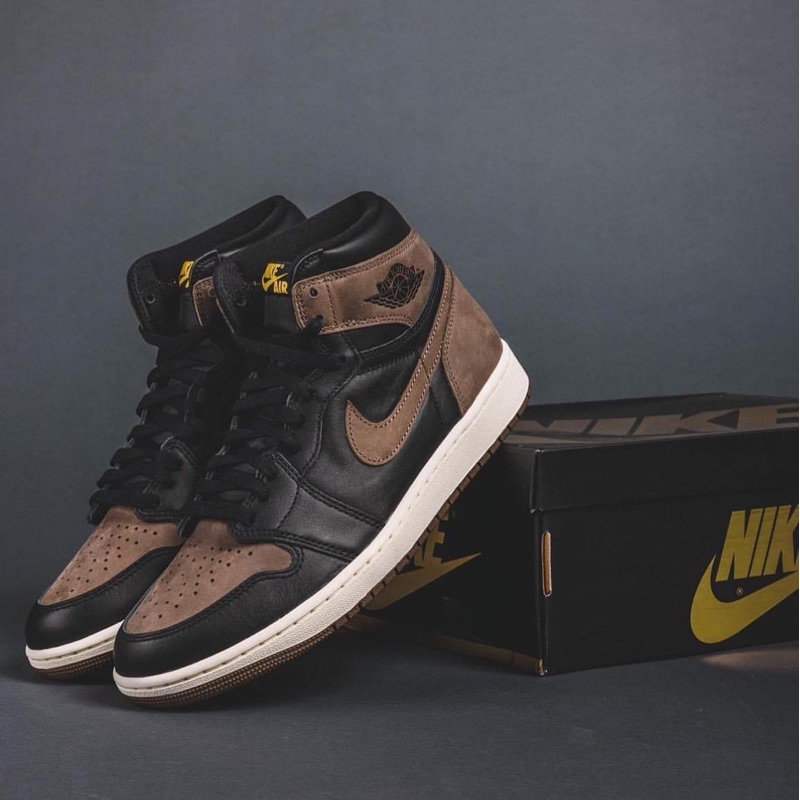 Air Jordan 1 Palomino (SIZE: 7.5 US) จาก NIKE STORE