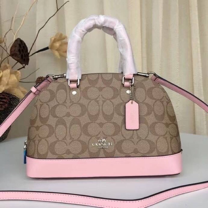 พร้อมส่ง 🛍️ Coach Mini Sierra Signature กระเป๋าถือทรงโดม 10 นิ้ว Bagoutlet💯%