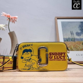 (แท้ 💯%‼ from Factory) 🔆 Model PEANUTS × MA THE SNAPSHOT CROSSBODY BAG