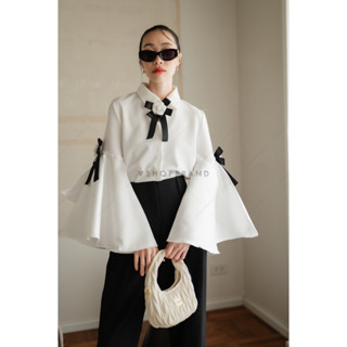Lalisa999ราคาถูกที่สุด!! Vshop 1950-4 เสื้อเชิ้ตผ่าแขน ปลายแขนบาน+เข็มกลัดดอกไม้.4