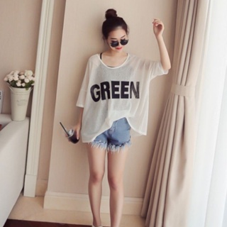 เสื้อยืดคอกลม แขนยาว ผ้าสลาฟ ใส่ทับสายเดี่ยวเก๋ๆ สกรีน Green สีขาว