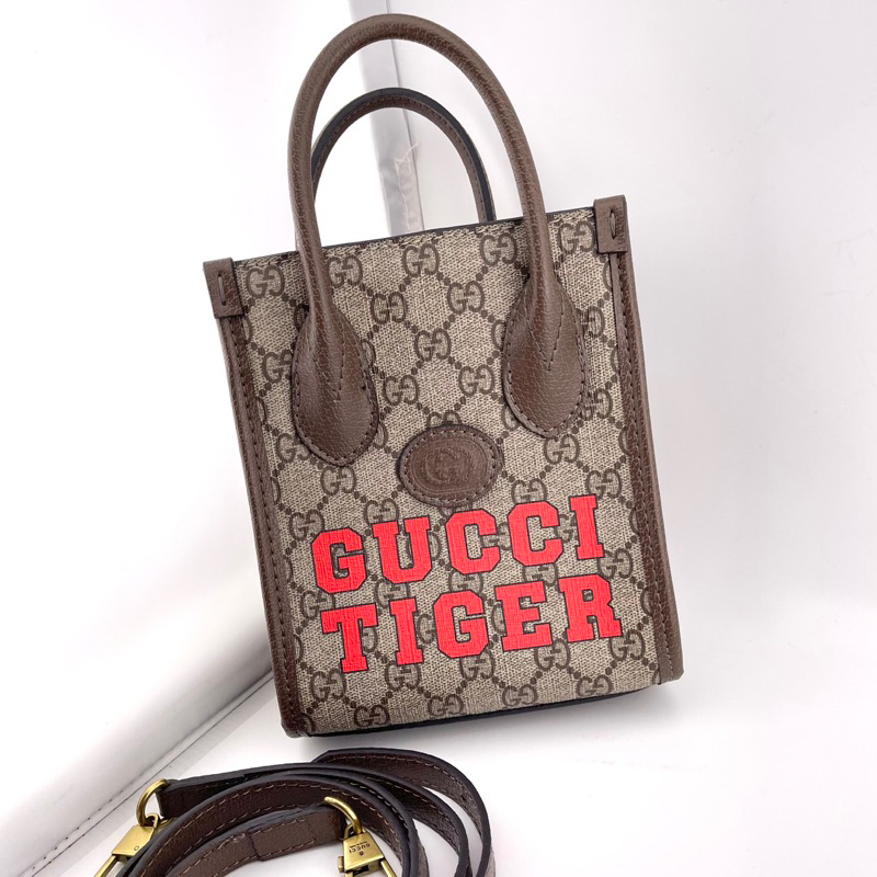 ส่งต่อ Gucci Tiger Mini Tote Bag มือสอง