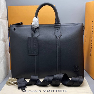 กระเป๋า Lo uis Vuitton งานออริเทียบแท้ งานสวย✨ size  42cm.