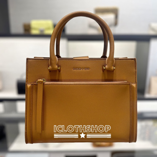 CHARLES &amp; KEITH : Anwen Structured Tote Bag  รหัสสินค้า CK2-30782210 กระเป๋าถือ