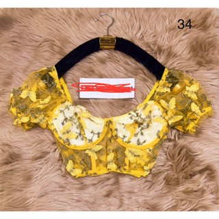 เสื้อครอป งานปักสวยๆ มีโครงดันทรง