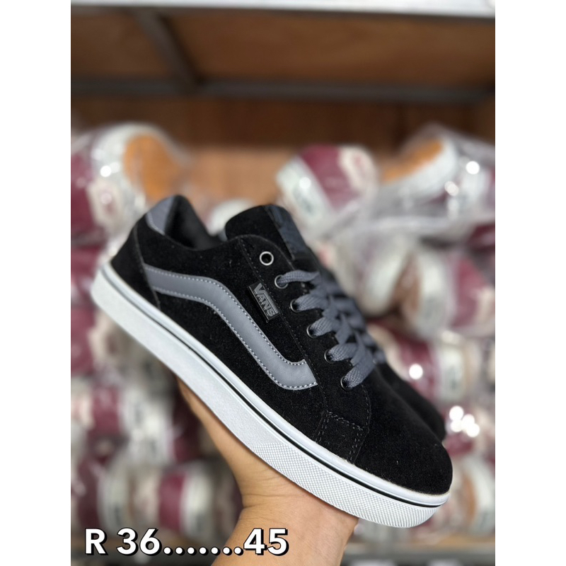 สินค้าพร้อมส่ง แวนส์ ไซส์ 39-45 (+1ไซส์จากไซส์ปกติ) รองเท้าแฟชั่นผู้หญิงและผู้ ชาย🎉