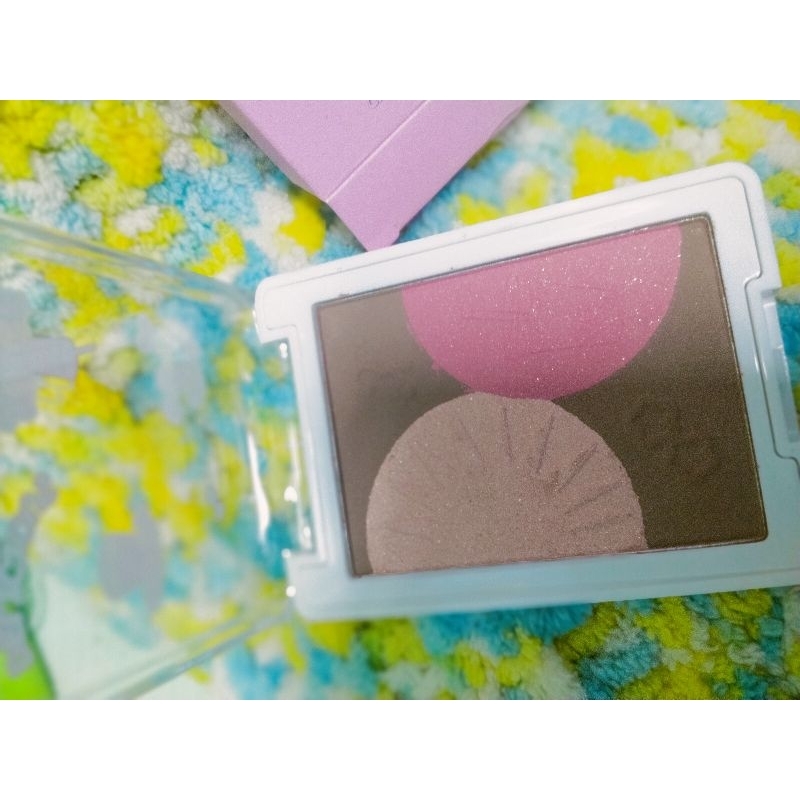 brush on เครื่องสำอาง