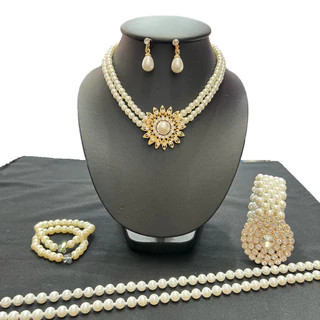 Accessories เครื่องประดับชุดไทยเด็ก สร้อยมุก+ต่างหูมุก+กำไล2วง+เข็มขัดมุก+สังวาลมุก ครบเซ็ท5ชิ้น