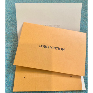 ซองแนบฝาเปิดใส่บิล การ์ดLOUIS VUITION แท้จากshop ซองการ์ดขนาด 9*13cm ตกแต่งของชำรวย แนบกระเป๋า 1ชิ้น