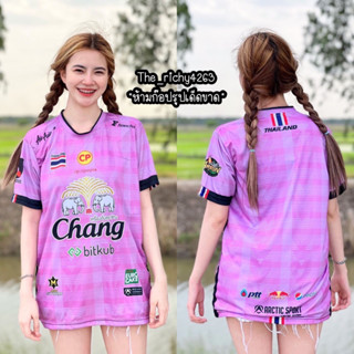เสื้อคอกลม ใส่สบายฮิตสุดๆ