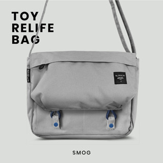 Toy relife smog bag กระเป๋าสะพายข้าง รุ่นทอย สีเทา