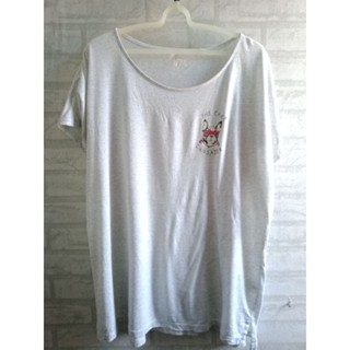 เสื้อแฟชั่น มีหลายแบบ