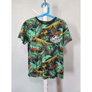 เสื้อยืดเด็กลาย jurassic world ของ H&amp;M