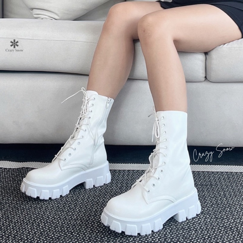 Crazy Snow บูทข้อสูงแต่งเชือก รุ่น Nami Boots
