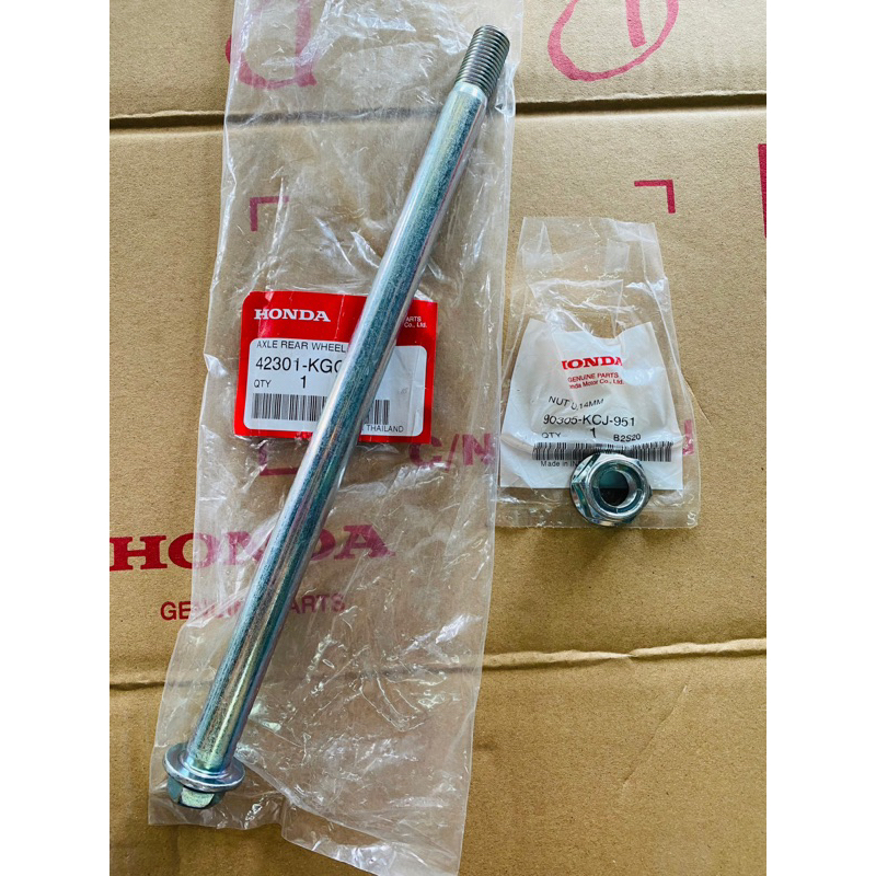 (แท้ศูนย์) แกนล้อหลัง เพลาล้อหลัง DASH LS แดช แอลเอส (42301-KGC-900)