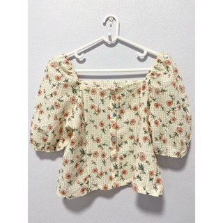 ส่งต่อ floral blouse