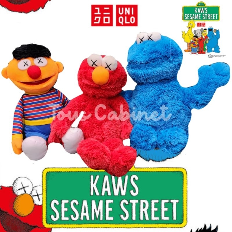 ตุ๊กตา KAWS Sesame Street จาก Uniqlo เอลโม่ Elmo คุ้กกี้ มอนสเตอร์ Cookie Monster เออนี่ Ernie เซซามี สตรีท จากญี่ปุ่น
