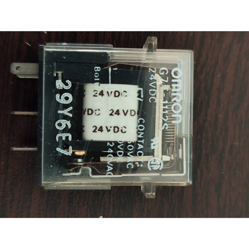 รีเลย์ omron G7T-1112s ของแท้ พร้อมส่ง G7T-112S 5P 24VDC