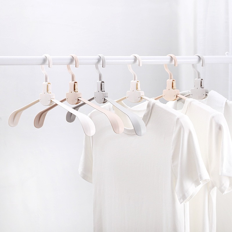 ปลีก/ส่ง ไม้แขวนเสื้อเดี่ยวพับได้รุ่นใหม่ ที่แขวนเสื้อ พกพา  (ราคาต่อ 1 ชิ้น)