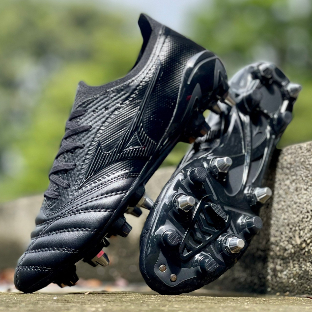รองเท้า สตั๊ด ฟุตบอล มิซูโน่ Mizuno Morelia Neo III Japan รุ่นท็อป ปุ่มเหล็ก งานถัก ฟรี ของแถม ถุงผ้า + ดันทรง + กล่อง