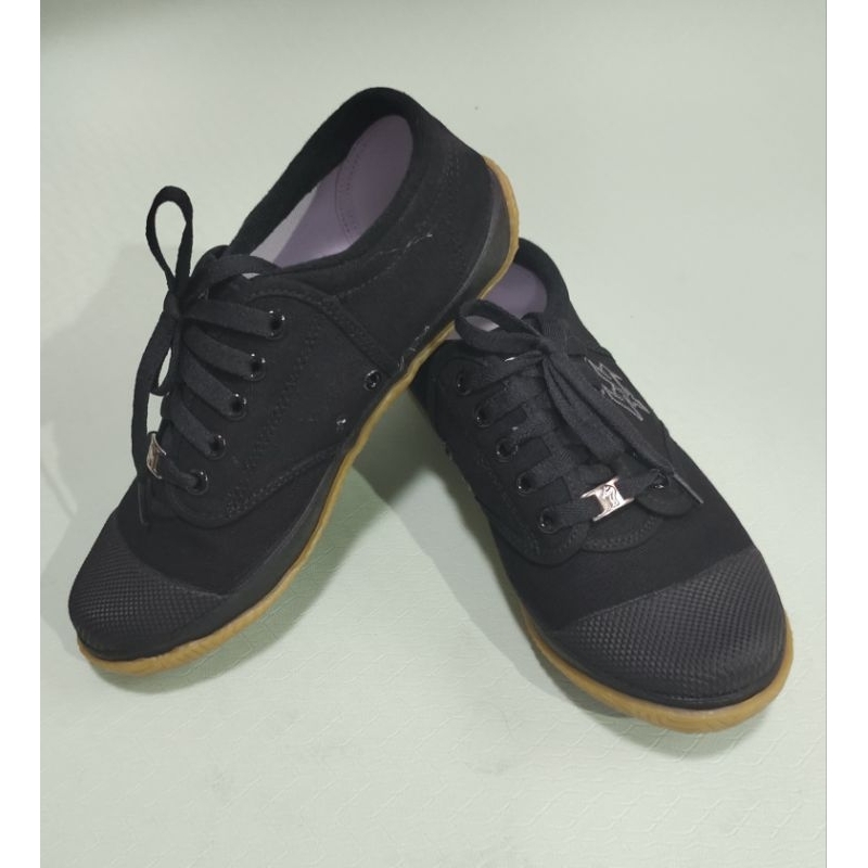 รองเท้าฟุตซอลเบรคเกอร์มือสอง#breaker#ฟุตซอล