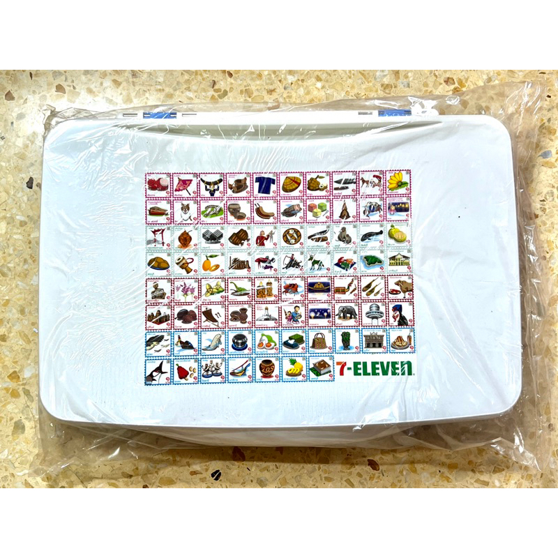 โต๊ะอเนกประสงค์ของพรีเมียมจาก7-Elevenลาย77จังหวัด