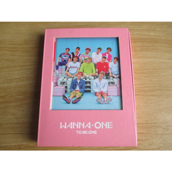 Wanna One - 1X1=1 (TO BE ONE) 1st Mini Album (PINK Ver.)