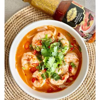 บายศรี ซอสต้มยำ 300 มล. / BYSRI Tom Yum Sauce 300 ml.