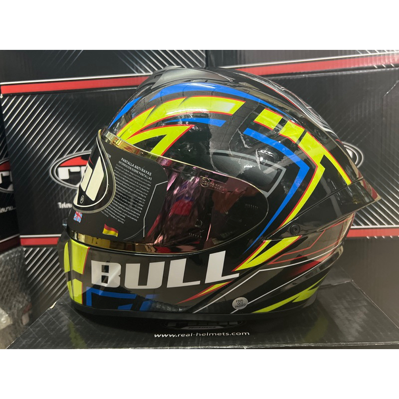 หมวกกันน็อคREAL THUNDER