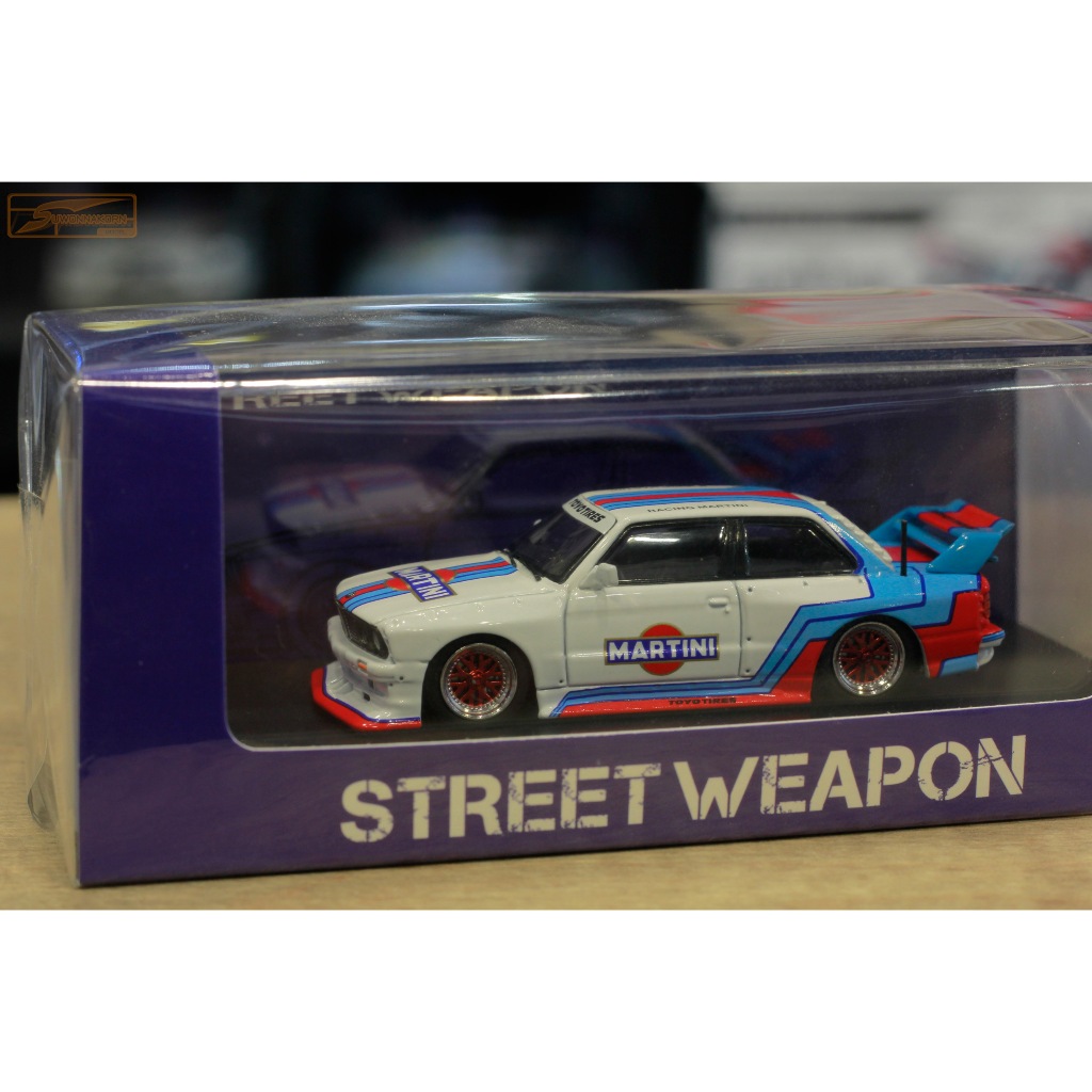 Street Weapon 1/64 BMW E30 LTO Martini White