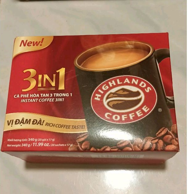 กาแฟไฮแลนด์กาแฟเวียดนาม3ใน1กาแฟสำเร็จรูปไฮแลนด์จำนวน20ซอง